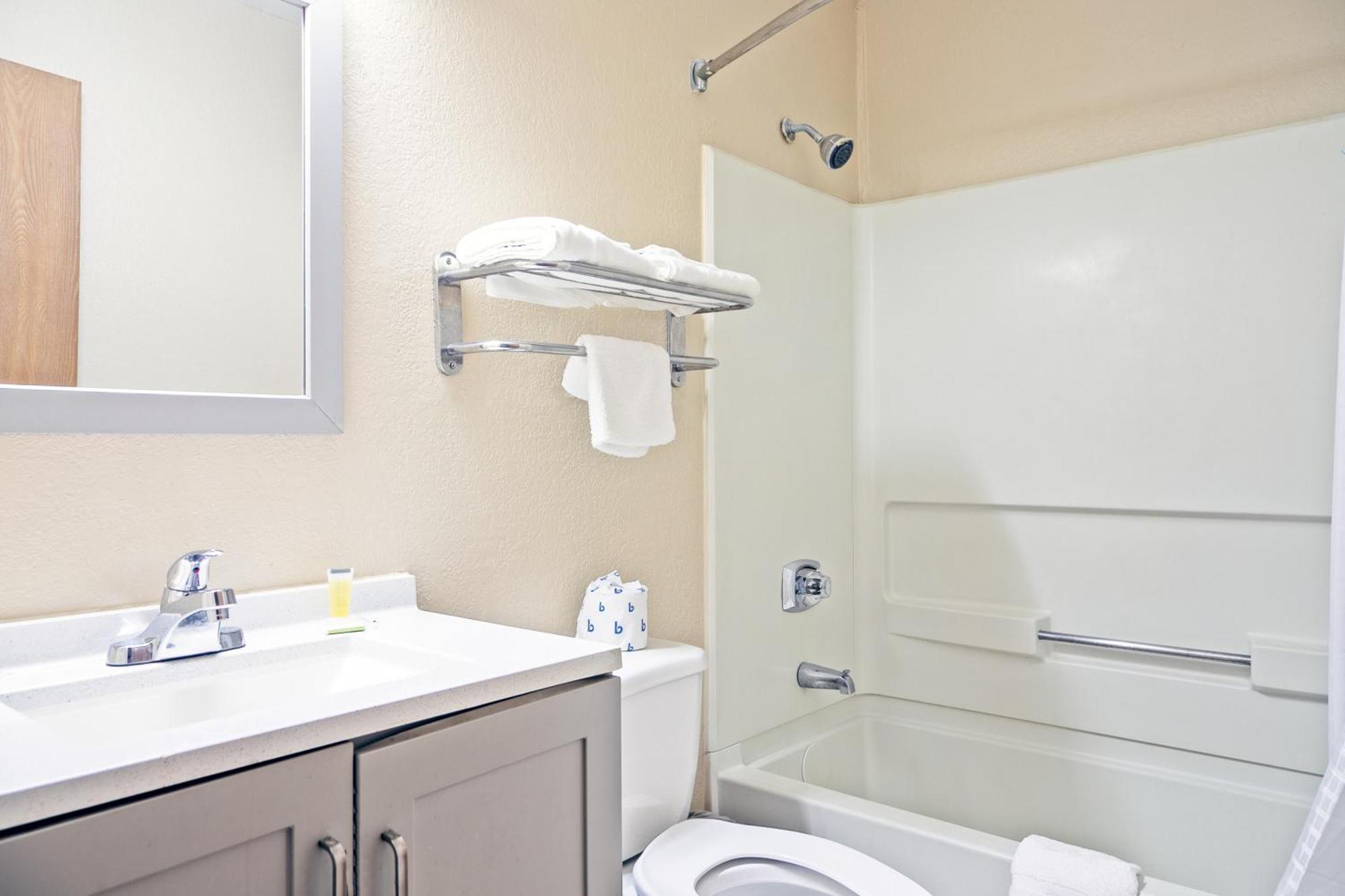 Super 8 By Wyndham Augusta Ft Eisenhower Area Ngoại thất bức ảnh